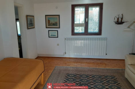 Квартира, 635 м², 150 000$ — FAKTOR